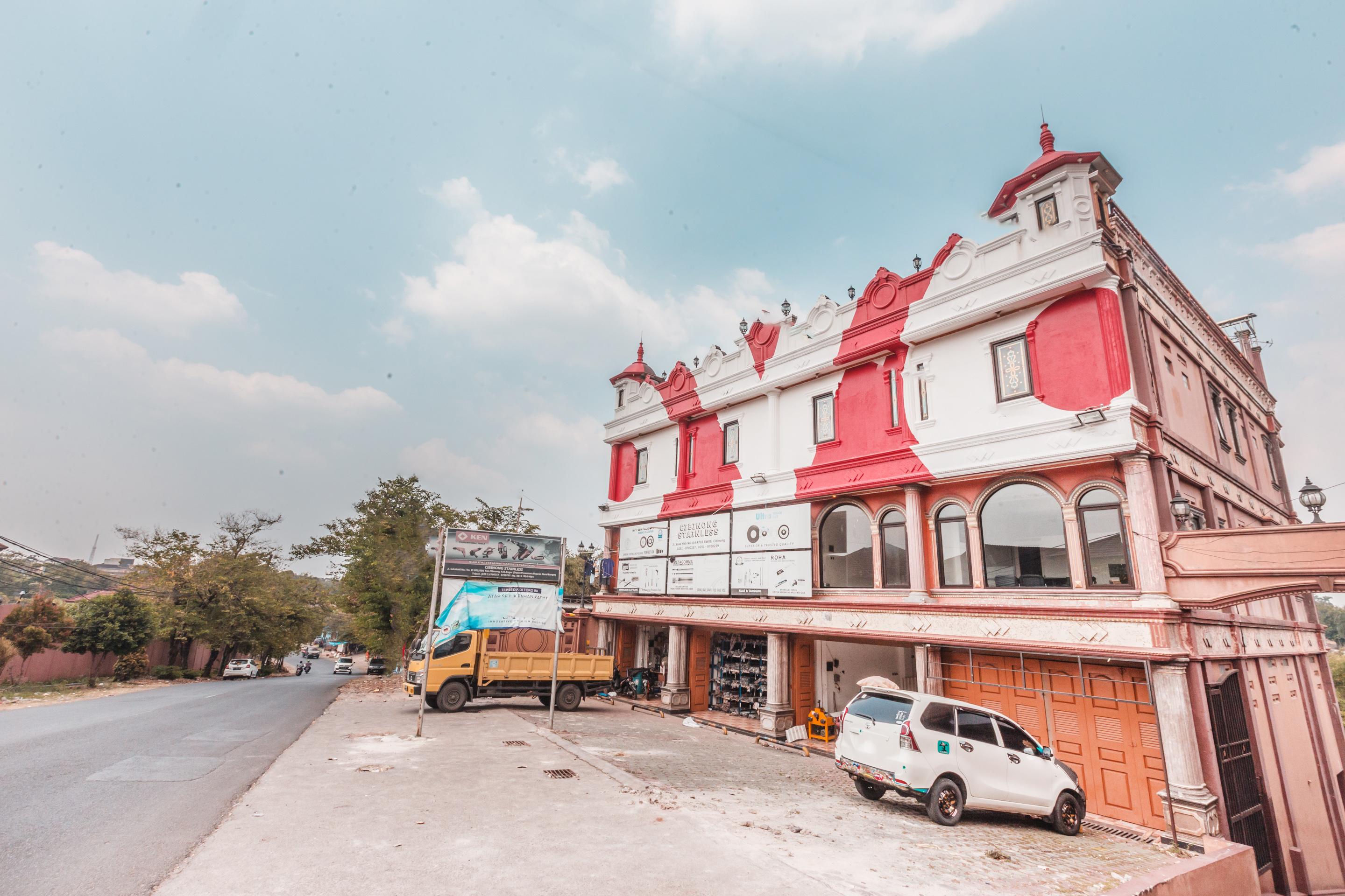 Super Oyo 1640 Fallinda Hotel Bogor Exterior foto