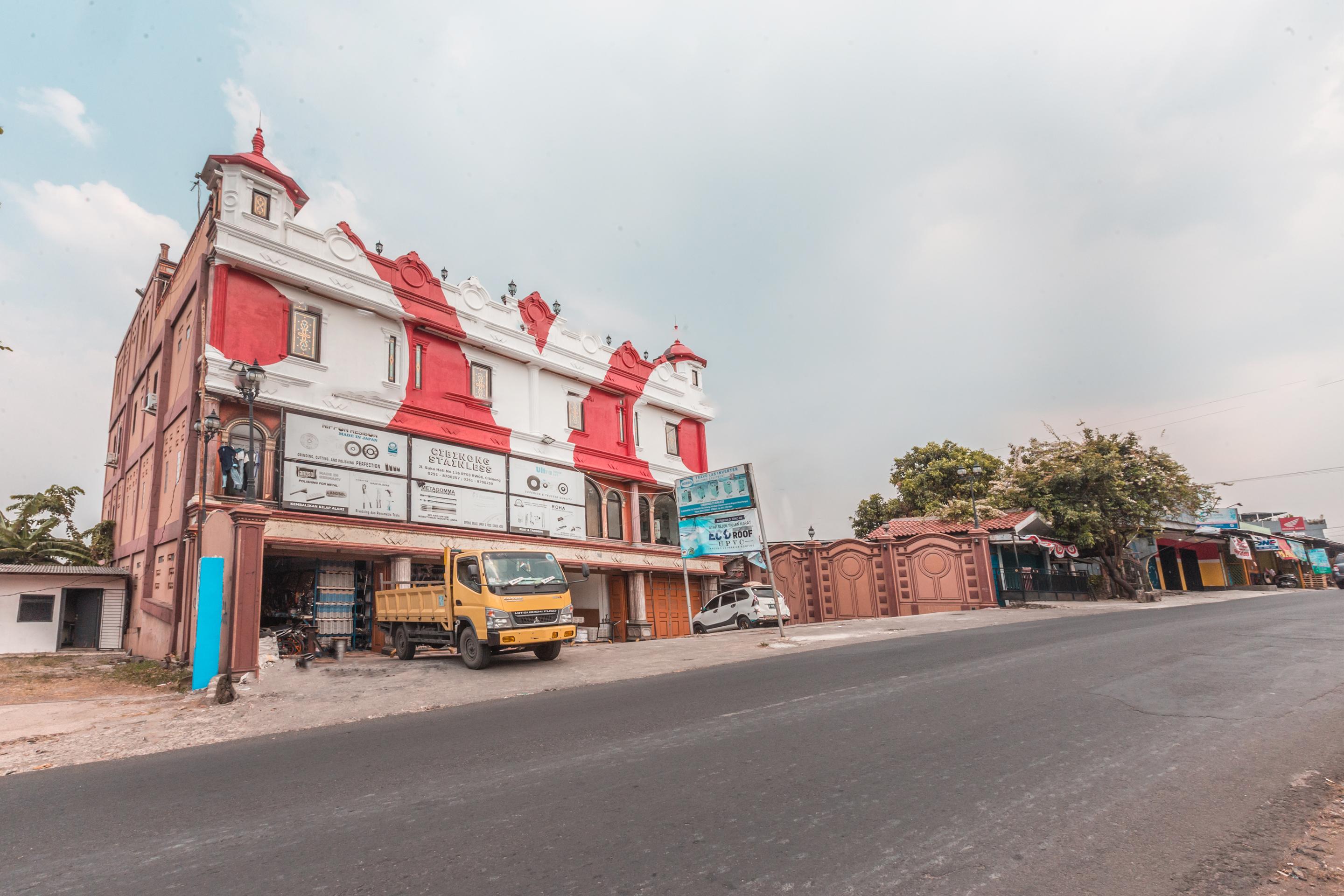 Super Oyo 1640 Fallinda Hotel Bogor Exterior foto